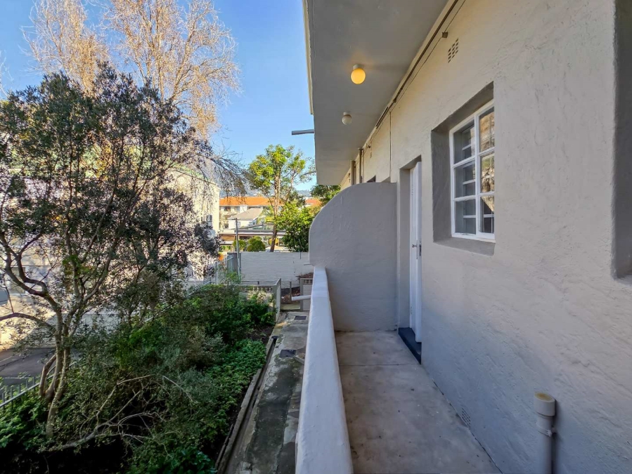 2 Bedroom Property for Sale in Tamboerskloof Western Cape